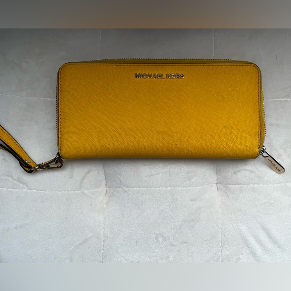 Michael Kors yellow wallet wristlet